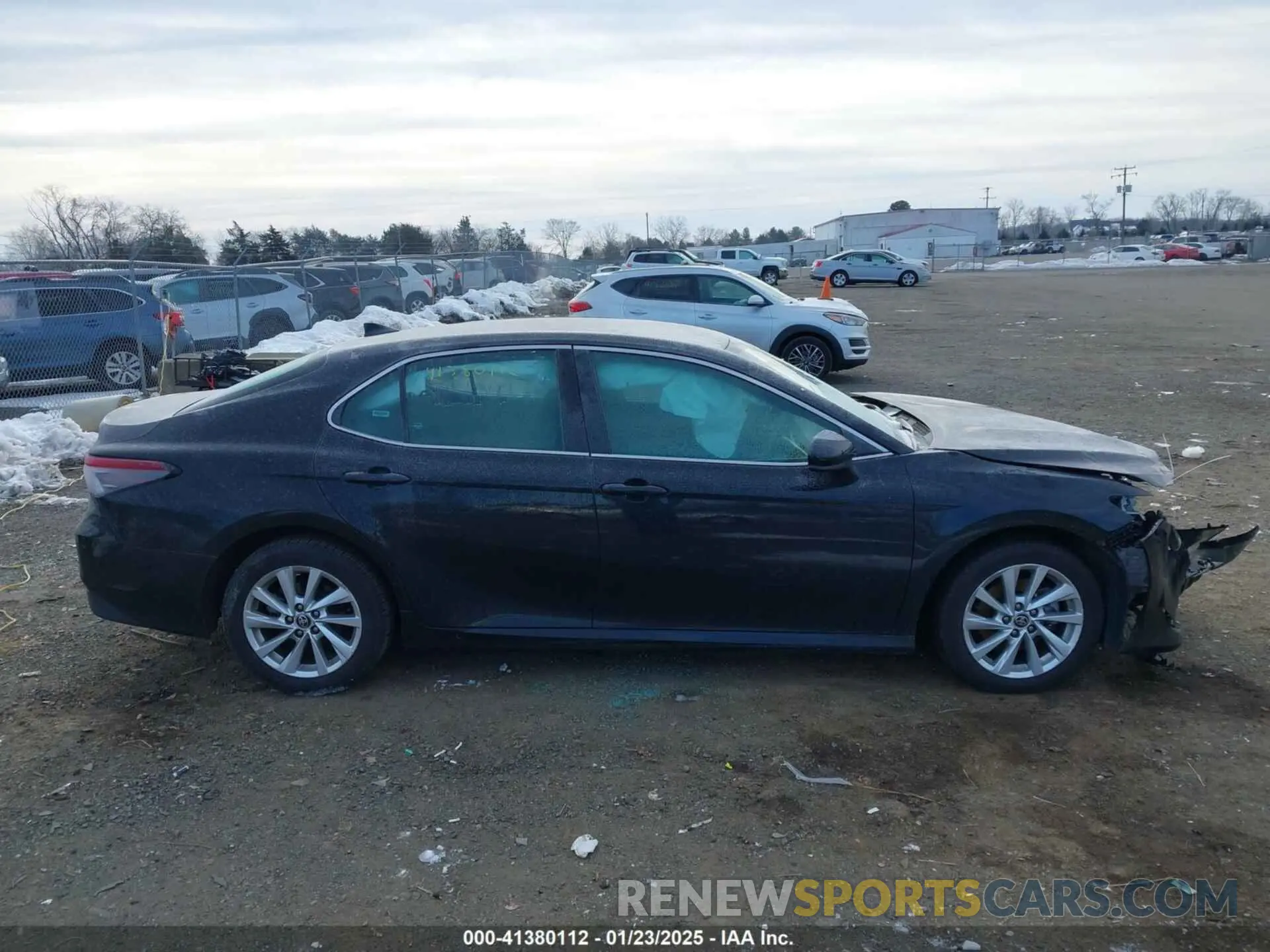 13 Photograph of a damaged car 4T1C11AK0MU563284 TOYOTA CAMRY 2021