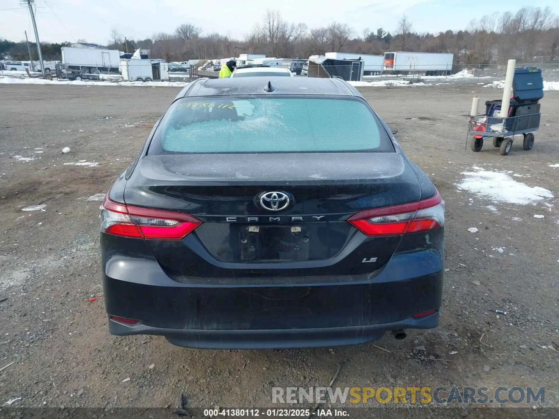 16 Photograph of a damaged car 4T1C11AK0MU563284 TOYOTA CAMRY 2021