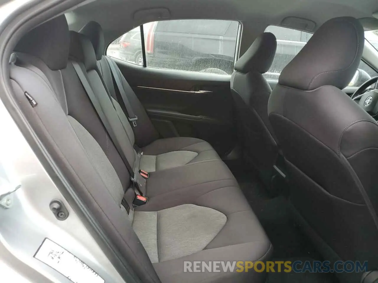 10 Photograph of a damaged car 4T1C11AK0MU608899 TOYOTA CAMRY 2021