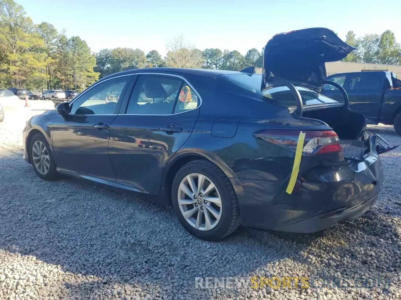 2 Photograph of a damaged car 4T1C11AK1MU422014 TOYOTA CAMRY 2021
