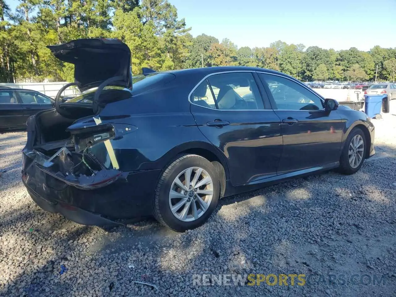 3 Photograph of a damaged car 4T1C11AK1MU422014 TOYOTA CAMRY 2021