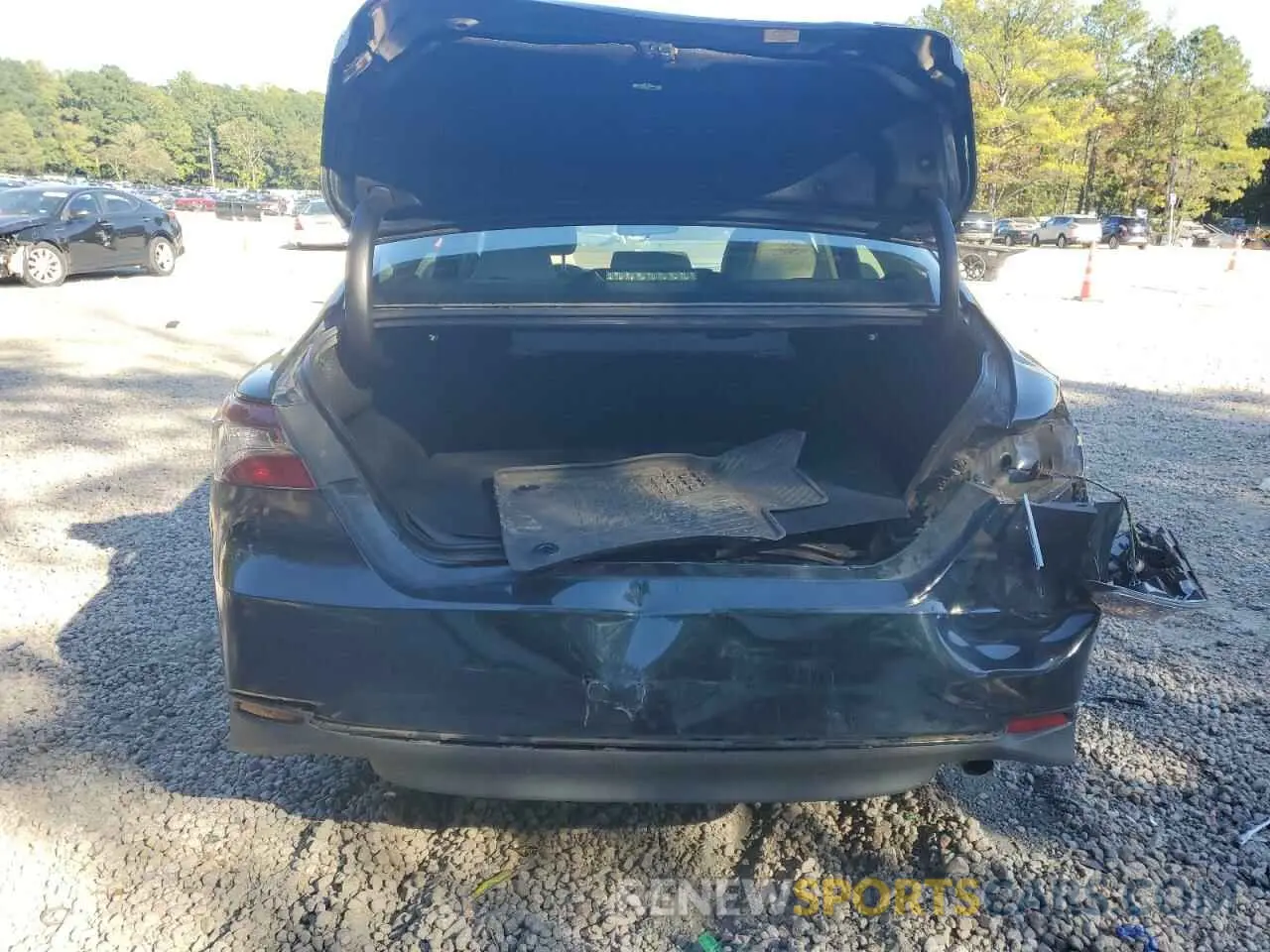 6 Photograph of a damaged car 4T1C11AK1MU422014 TOYOTA CAMRY 2021