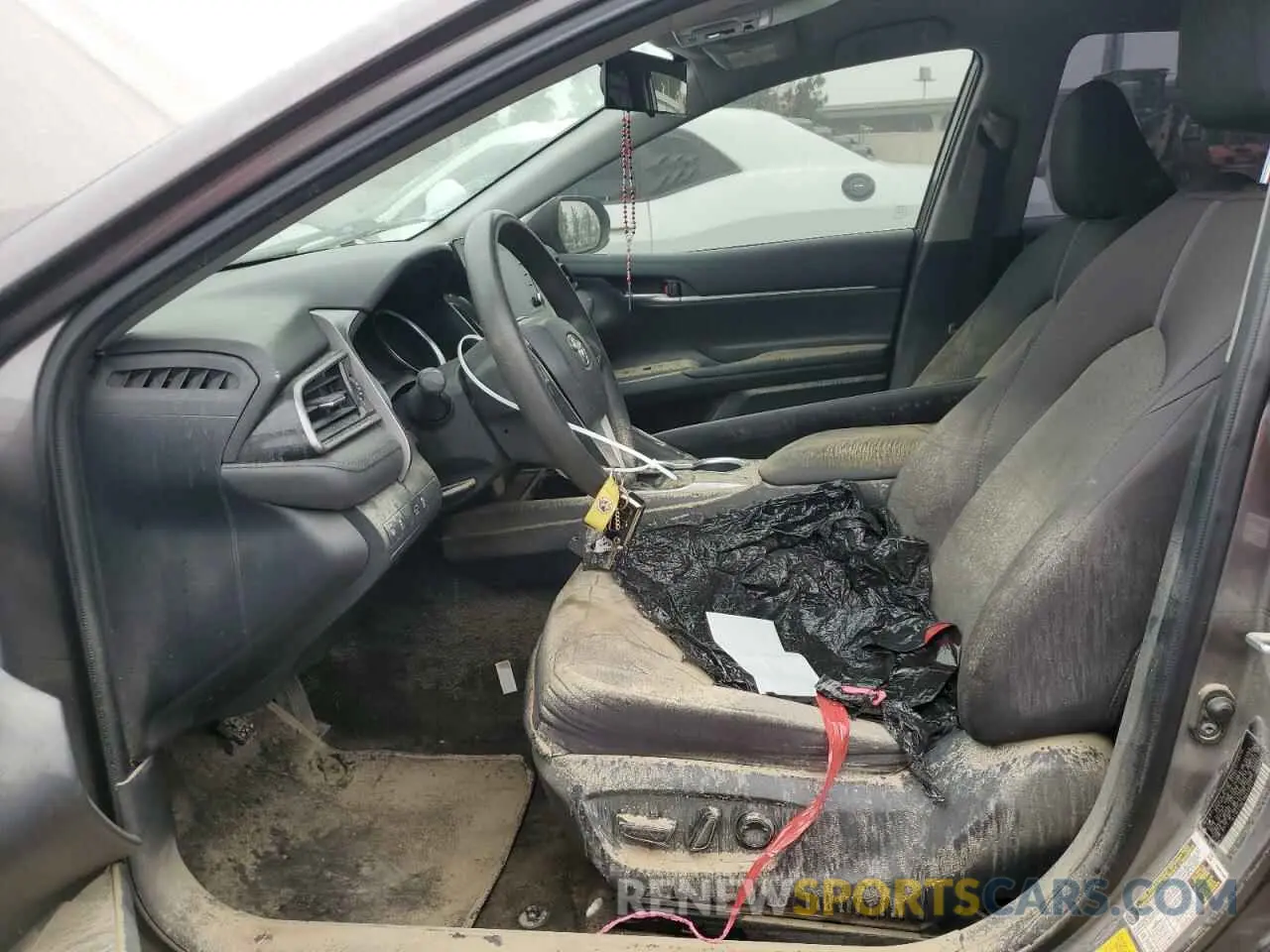 7 Photograph of a damaged car 4T1C11AK1MU428072 TOYOTA CAMRY 2021
