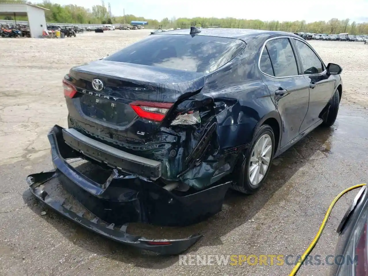 4 Photograph of a damaged car 4T1C11AK1MU442893 TOYOTA CAMRY 2021