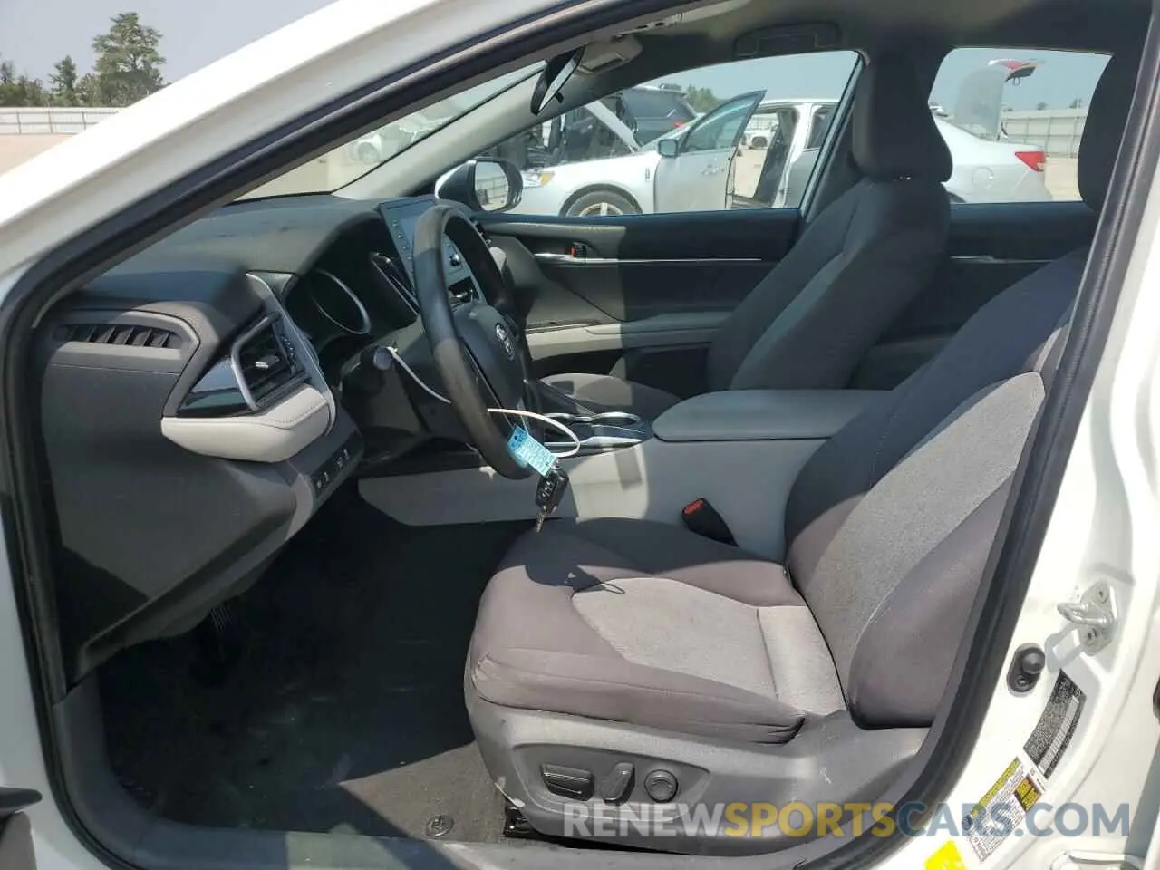 7 Photograph of a damaged car 4T1C11AK1MU445664 TOYOTA CAMRY 2021