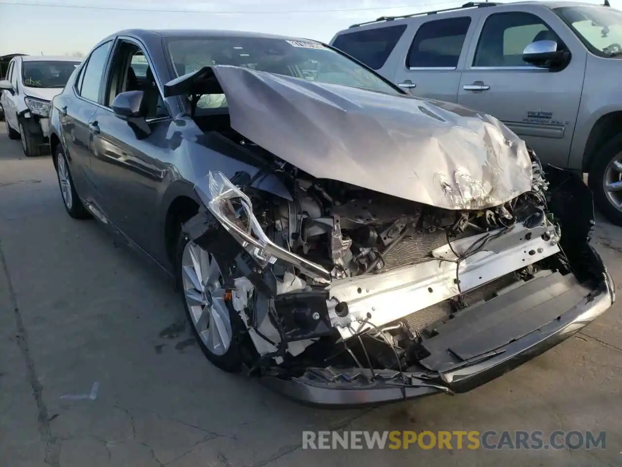 1 Photograph of a damaged car 4T1C11AK1MU454509 TOYOTA CAMRY 2021