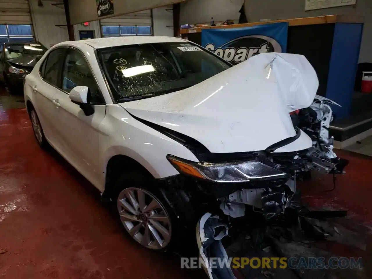 1 Photograph of a damaged car 4T1C11AK1MU466563 TOYOTA CAMRY 2021