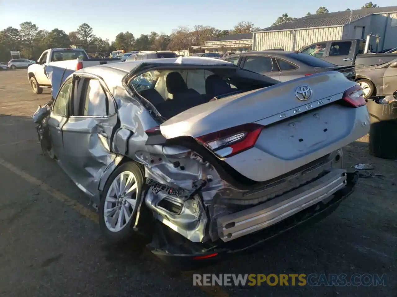 3 Photograph of a damaged car 4T1C11AK1MU480026 TOYOTA CAMRY 2021