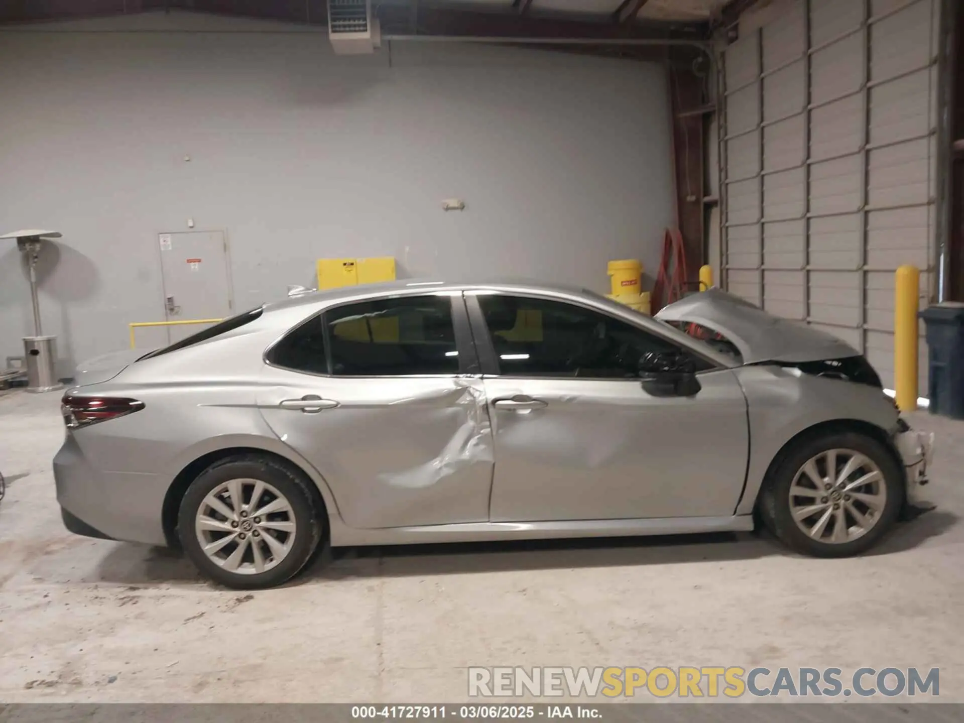 13 Photograph of a damaged car 4T1C11AK1MU492046 TOYOTA CAMRY 2021