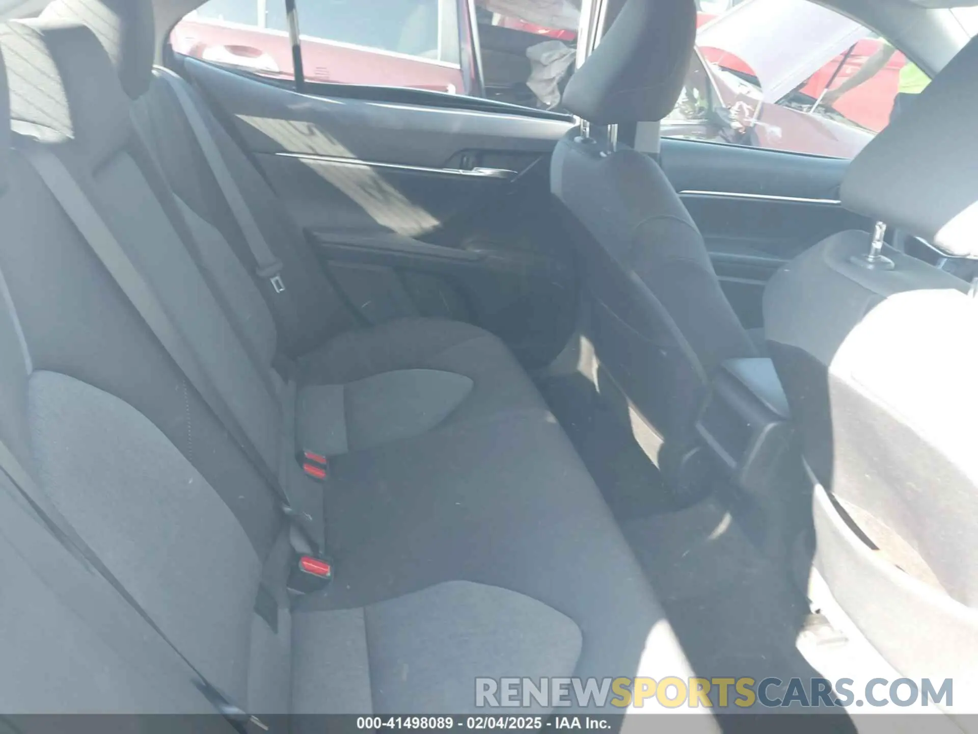 8 Photograph of a damaged car 4T1C11AK1MU520962 TOYOTA CAMRY 2021