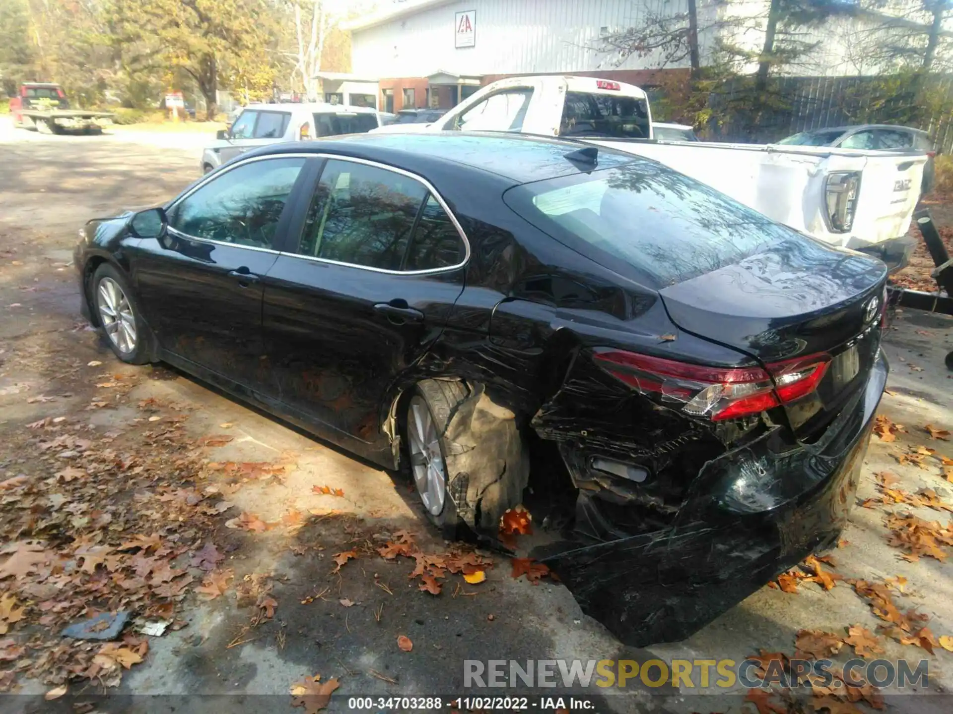 3 Photograph of a damaged car 4T1C11AK1MU557803 TOYOTA CAMRY 2021