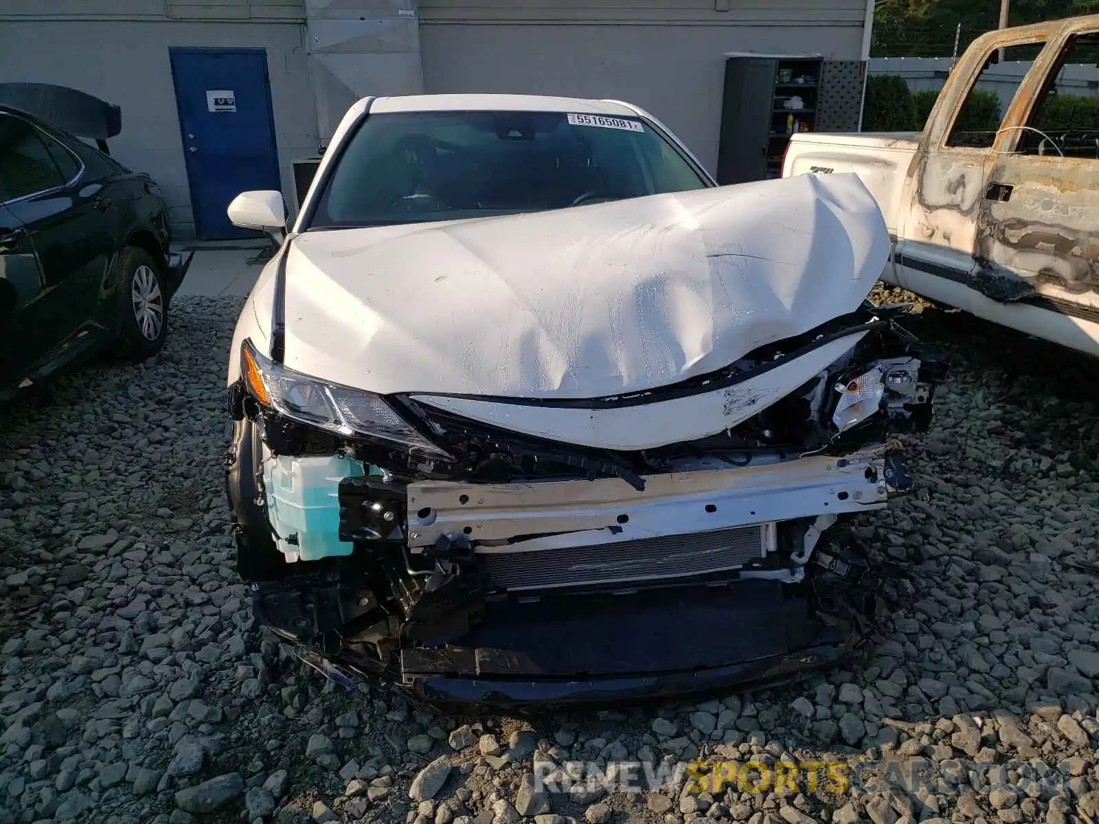 9 Photograph of a damaged car 4T1C11AK1MU569918 TOYOTA CAMRY 2021