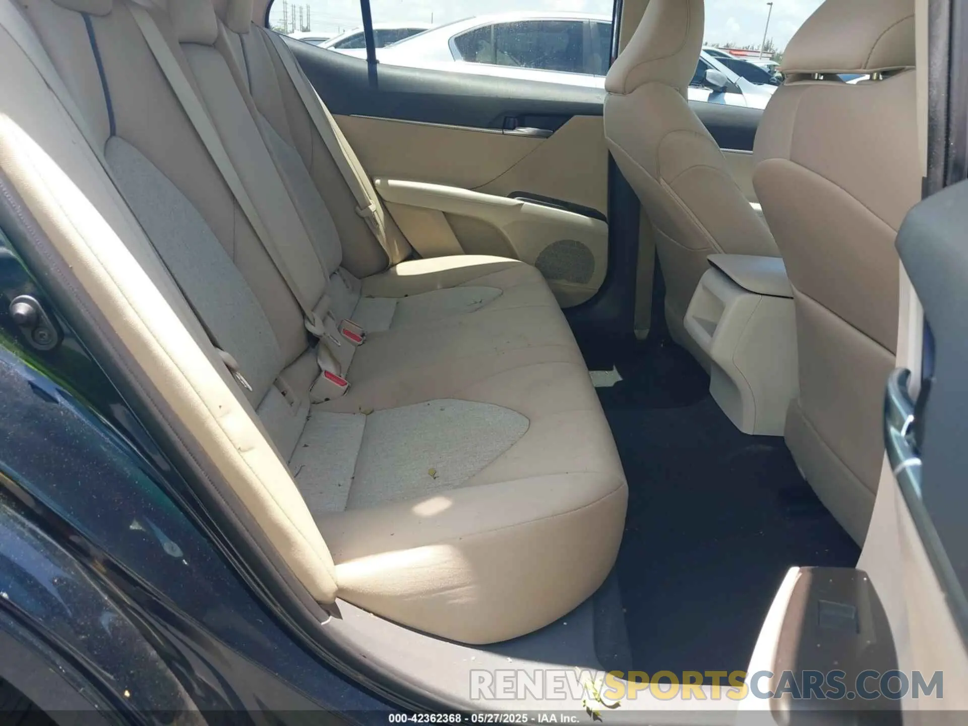 8 Photograph of a damaged car 4T1C11AK2MU455202 TOYOTA CAMRY 2021