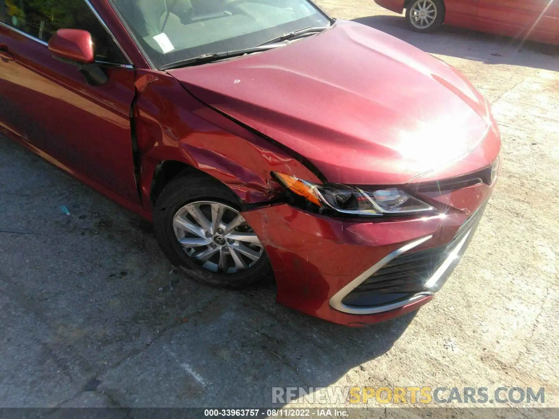 6 Photograph of a damaged car 4T1C11AK2MU472548 TOYOTA CAMRY 2021