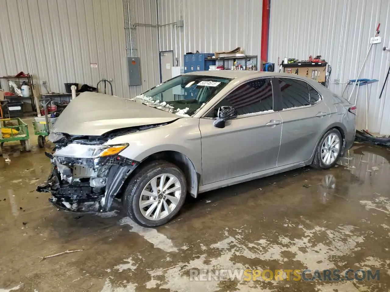 1 Photograph of a damaged car 4T1C11AK2MU475322 TOYOTA CAMRY 2021