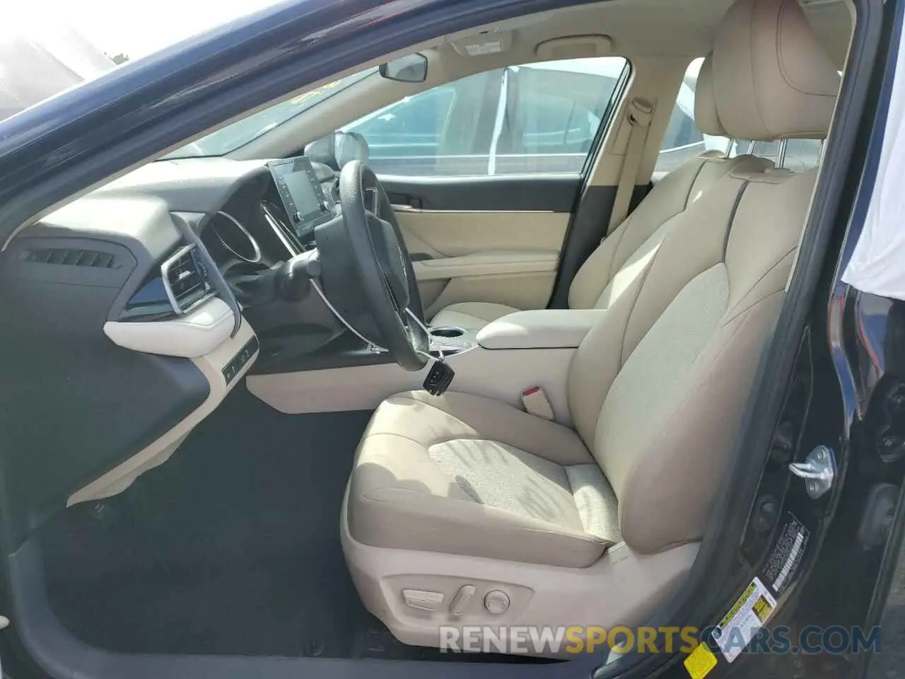 7 Photograph of a damaged car 4T1C11AK2MU549533 TOYOTA CAMRY 2021