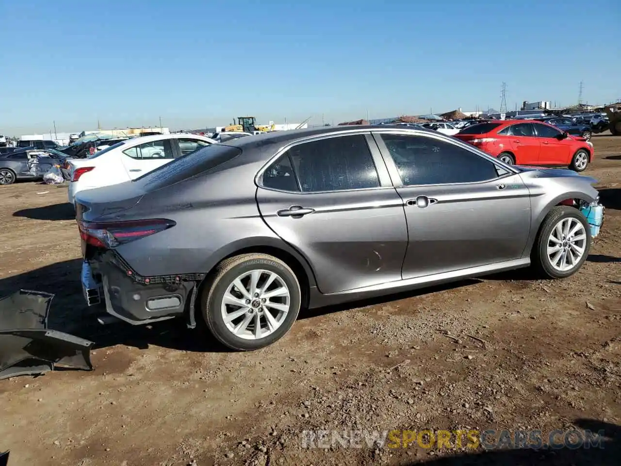 3 Photograph of a damaged car 4T1C11AK2MU569118 TOYOTA CAMRY 2021