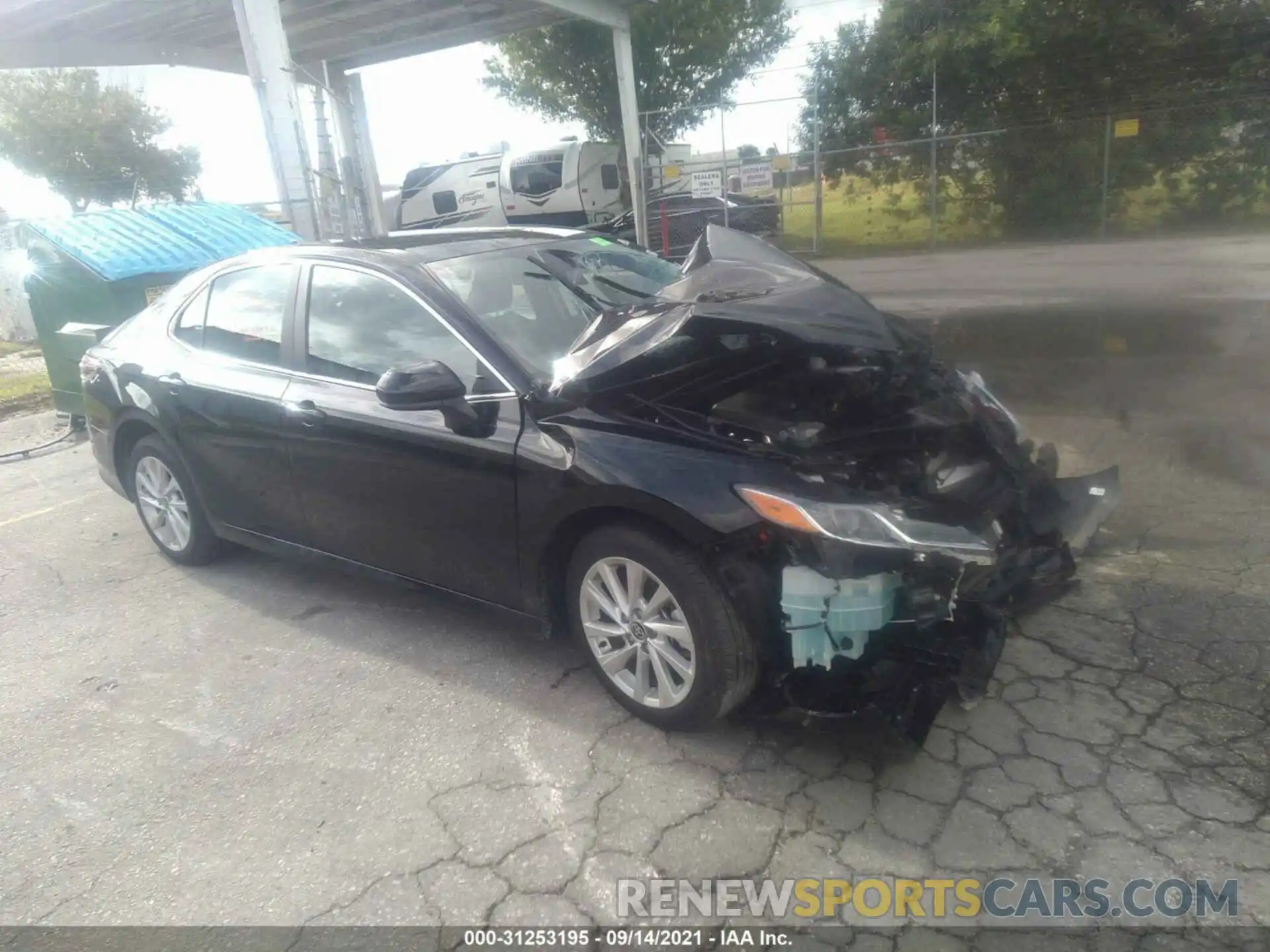 1 Photograph of a damaged car 4T1C11AK2MU587165 TOYOTA CAMRY 2021