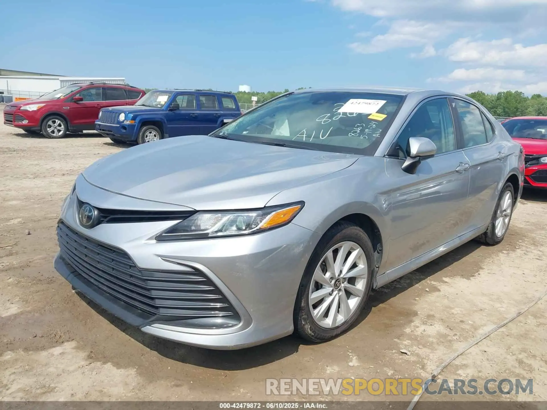 2 Photograph of a damaged car 4T1C11AK2MU601579 TOYOTA CAMRY 2021