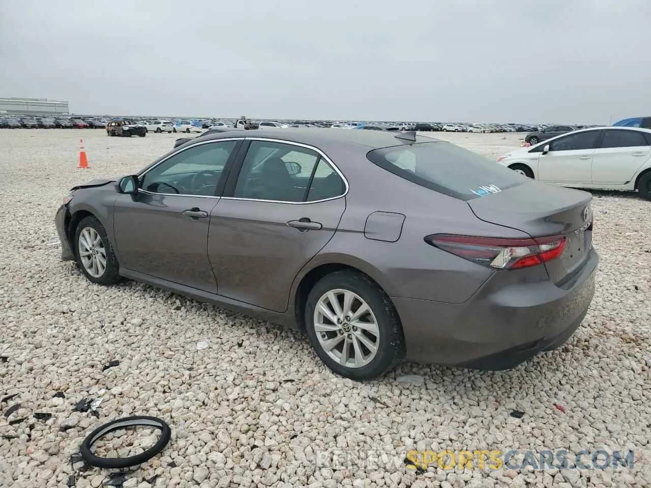 2 Photograph of a damaged car 4T1C11AK3MU433323 TOYOTA CAMRY 2021