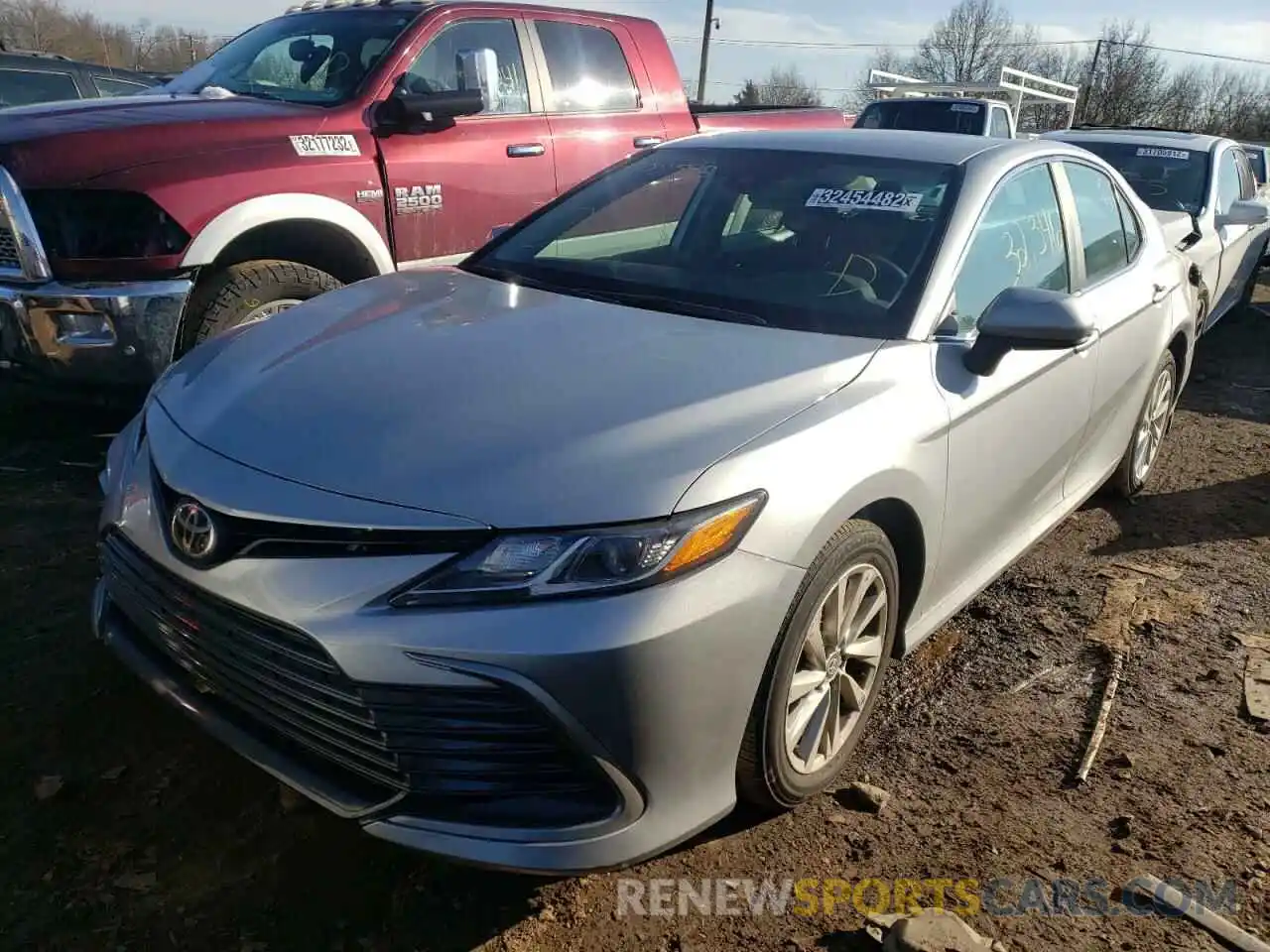 2 Photograph of a damaged car 4T1C11AK3MU437050 TOYOTA CAMRY 2021