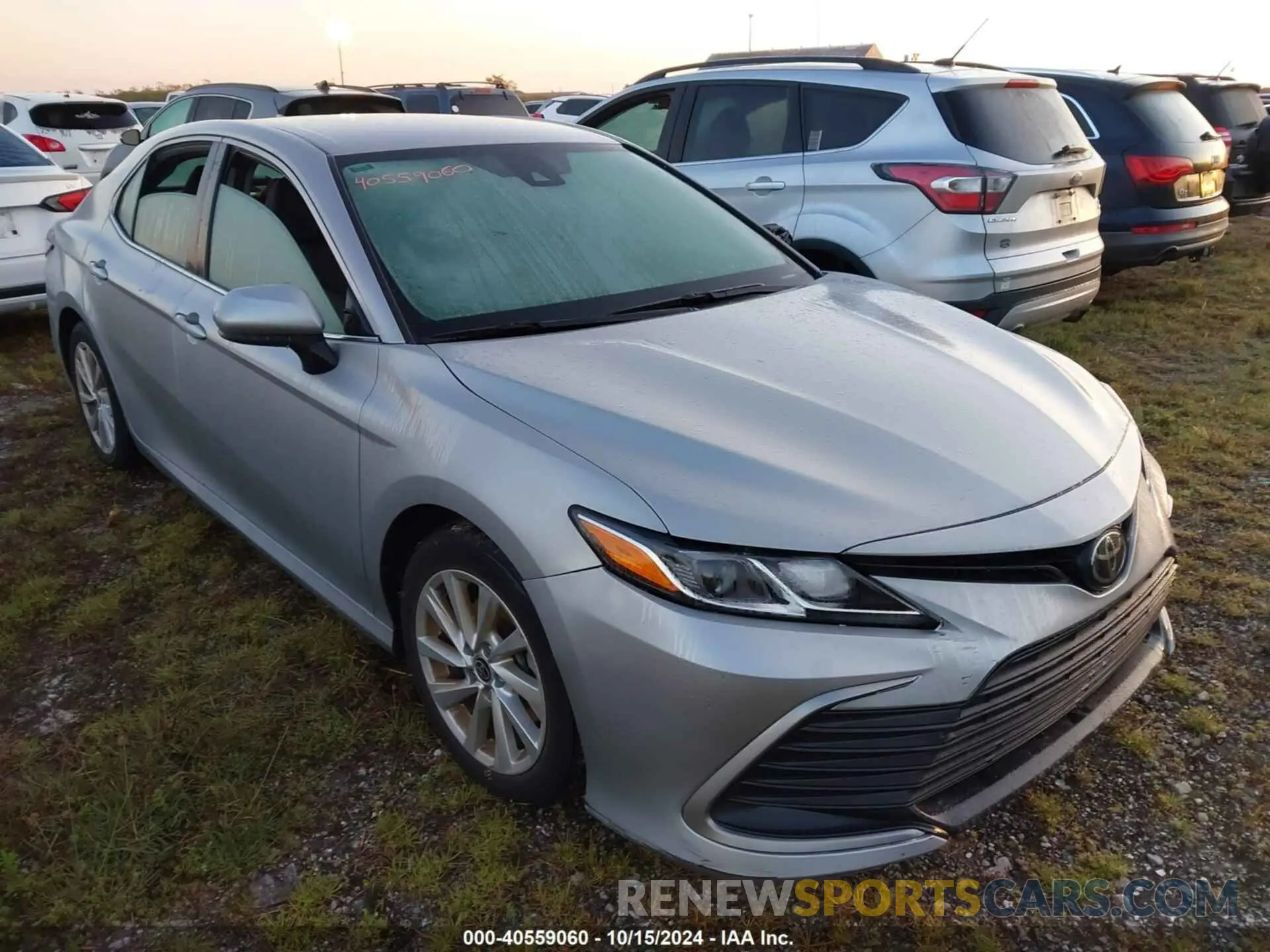 1 Photograph of a damaged car 4T1C11AK3MU442605 TOYOTA CAMRY 2021