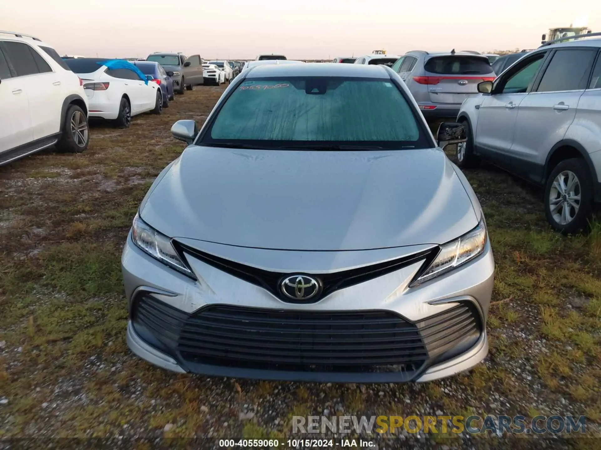 11 Photograph of a damaged car 4T1C11AK3MU442605 TOYOTA CAMRY 2021