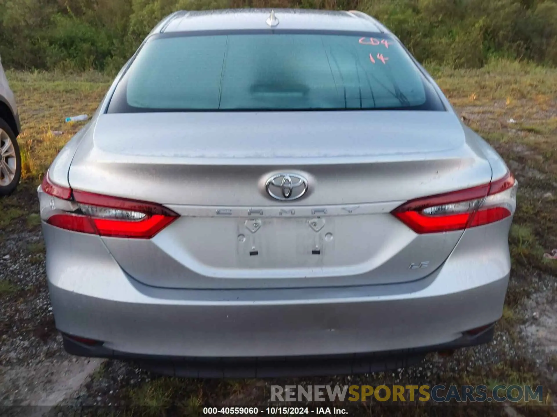 15 Photograph of a damaged car 4T1C11AK3MU442605 TOYOTA CAMRY 2021