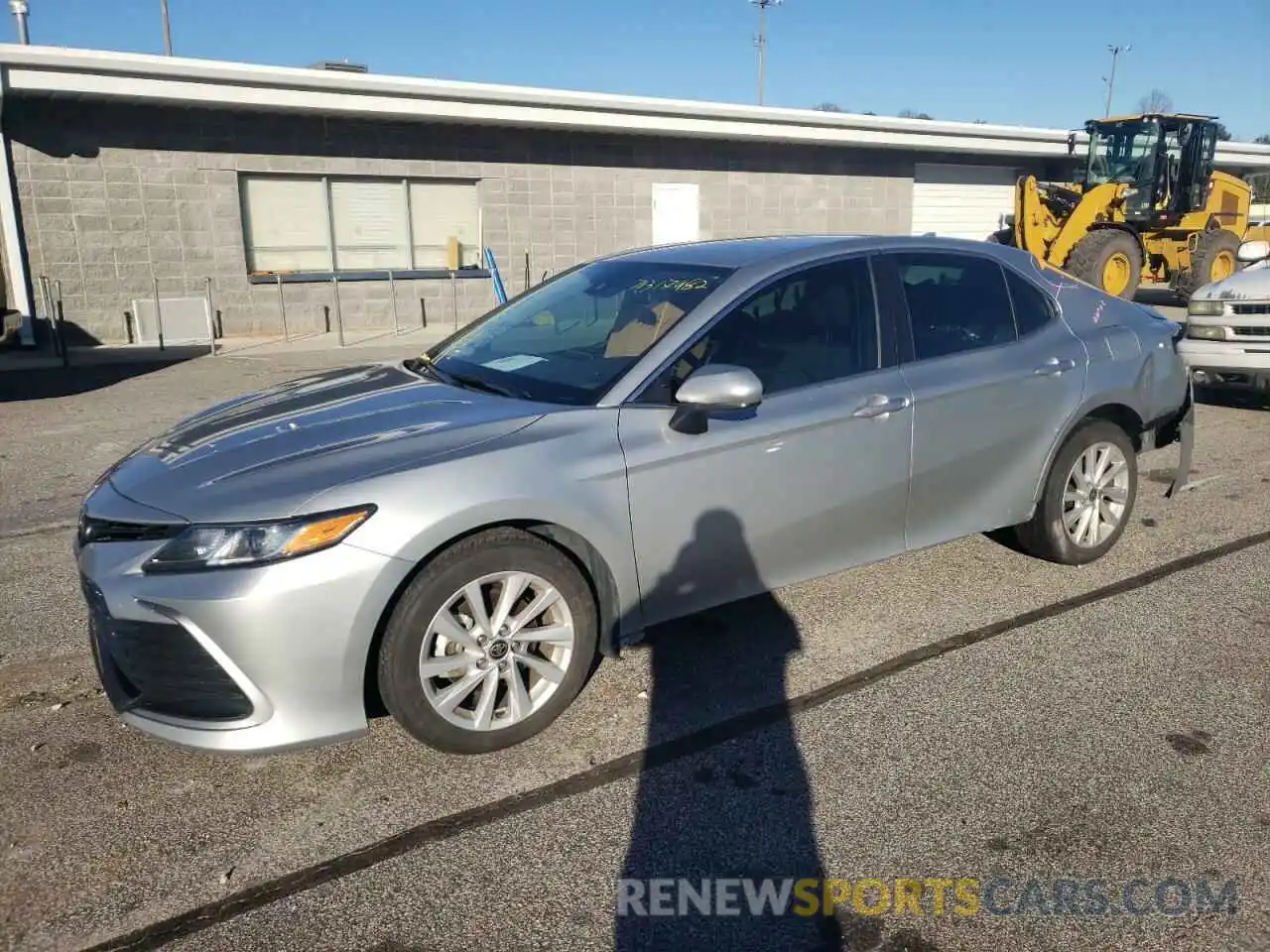 1 Photograph of a damaged car 4T1C11AK3MU456049 TOYOTA CAMRY 2021