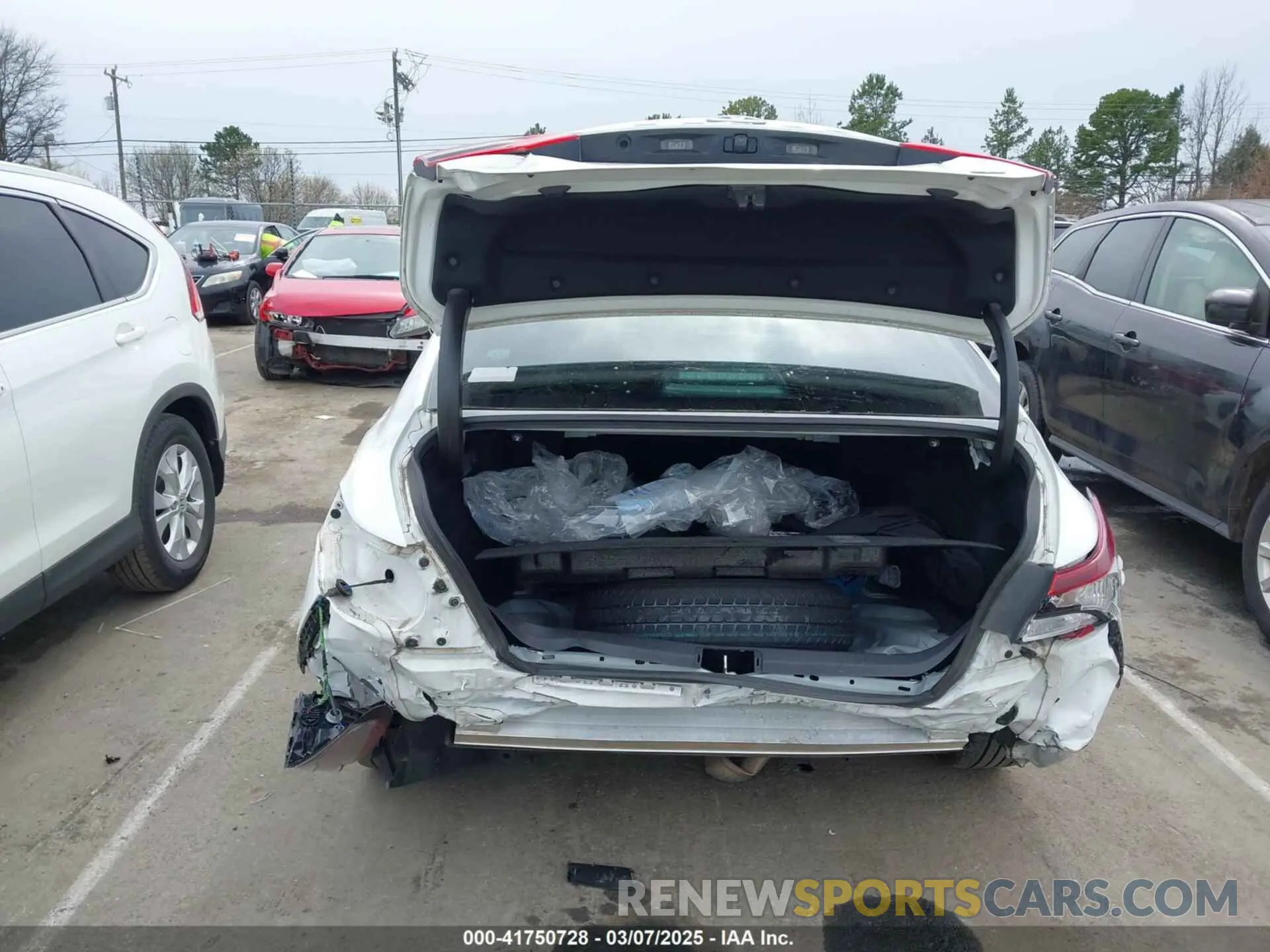 6 Photograph of a damaged car 4T1C11AK3MU457038 TOYOTA CAMRY 2021