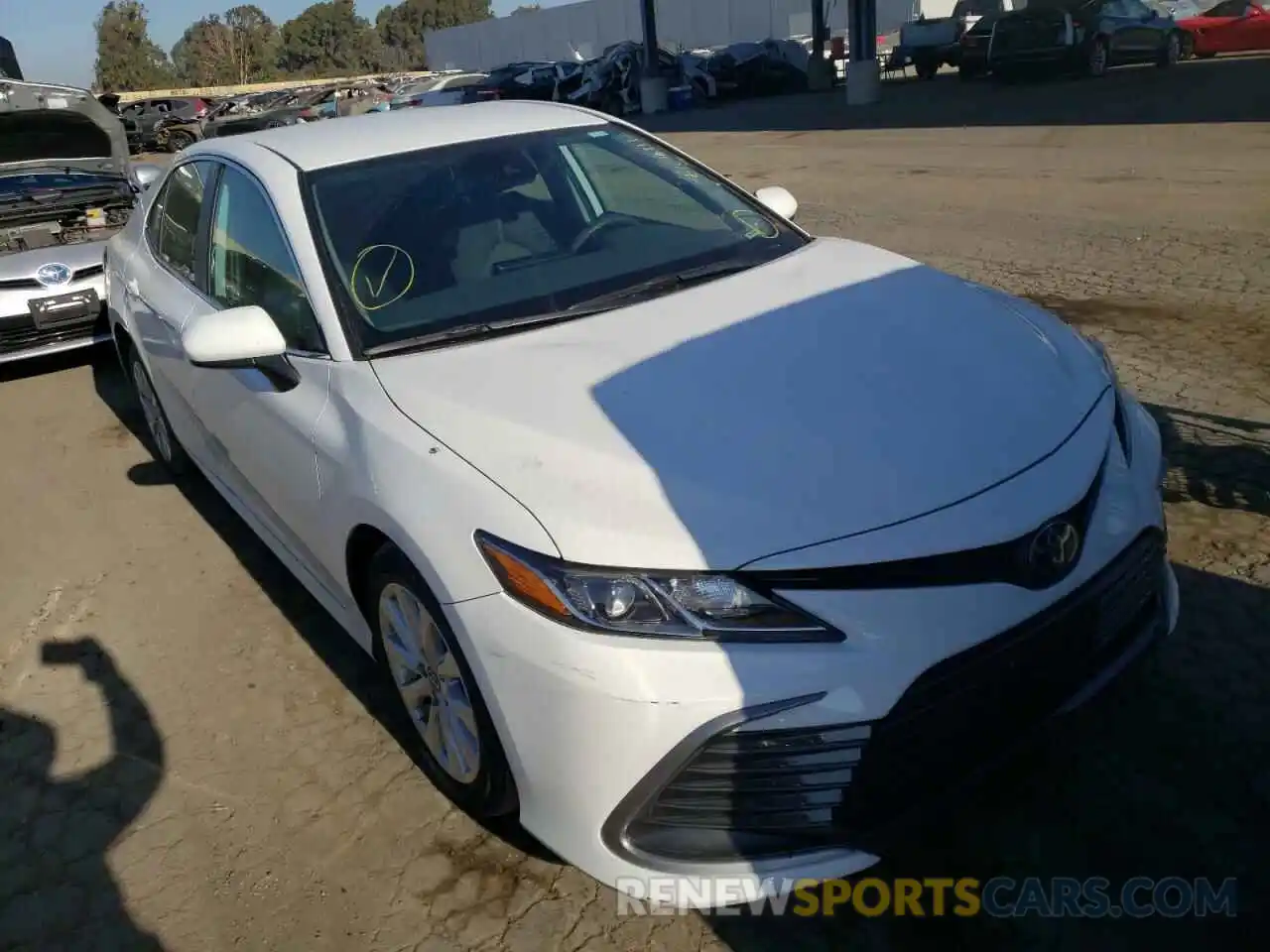 1 Photograph of a damaged car 4T1C11AK3MU469304 TOYOTA CAMRY 2021