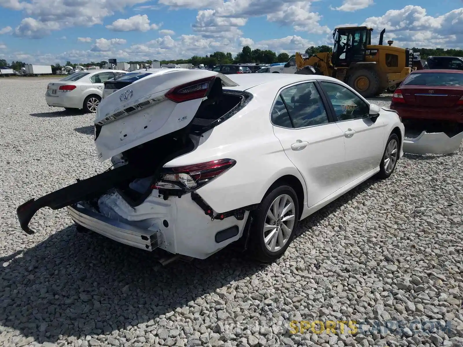 4 Photograph of a damaged car 4T1C11AK3MU475992 TOYOTA CAMRY 2021