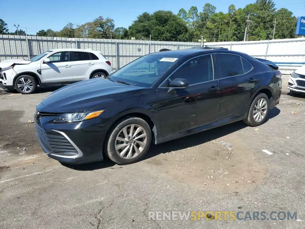 1 Photograph of a damaged car 4T1C11AK3MU482747 TOYOTA CAMRY 2021