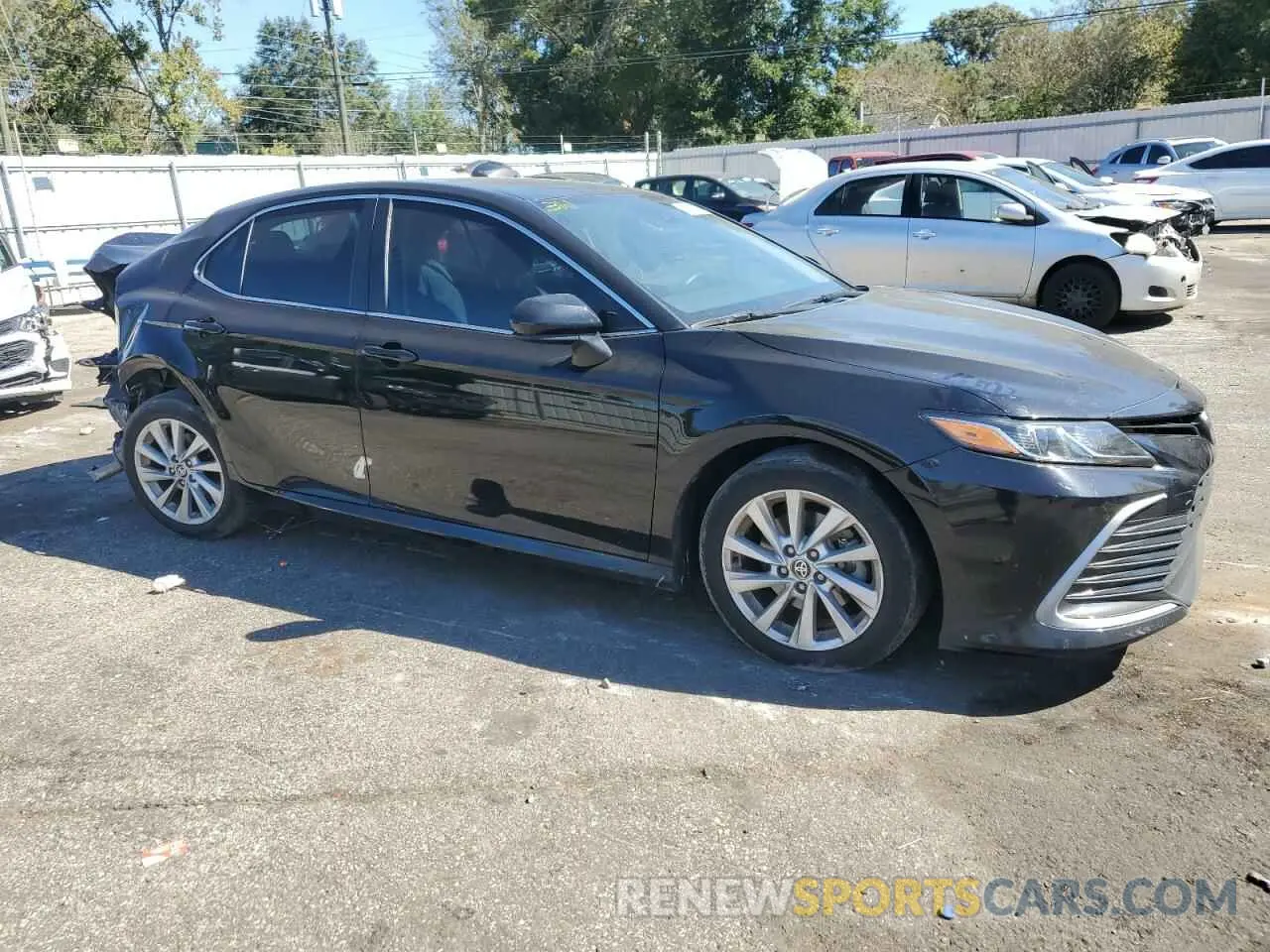 4 Photograph of a damaged car 4T1C11AK3MU482747 TOYOTA CAMRY 2021