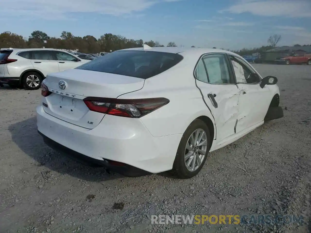 4 Photograph of a damaged car 4T1C11AK3MU521336 TOYOTA CAMRY 2021