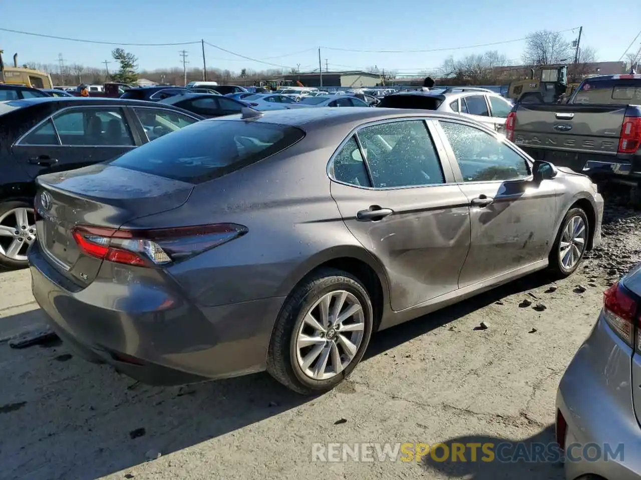 3 Photograph of a damaged car 4T1C11AK3MU526035 TOYOTA CAMRY 2021