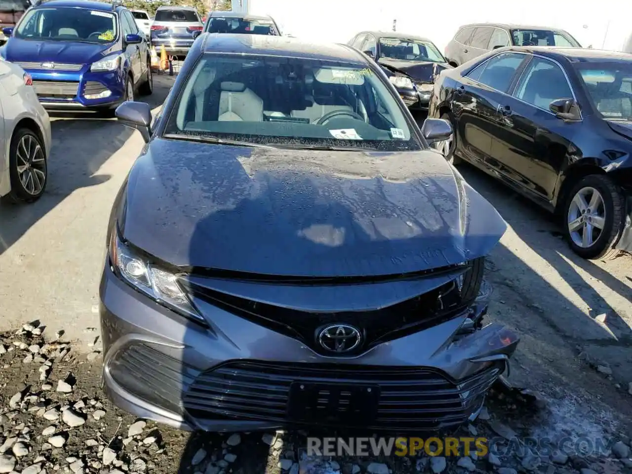 5 Photograph of a damaged car 4T1C11AK3MU526035 TOYOTA CAMRY 2021