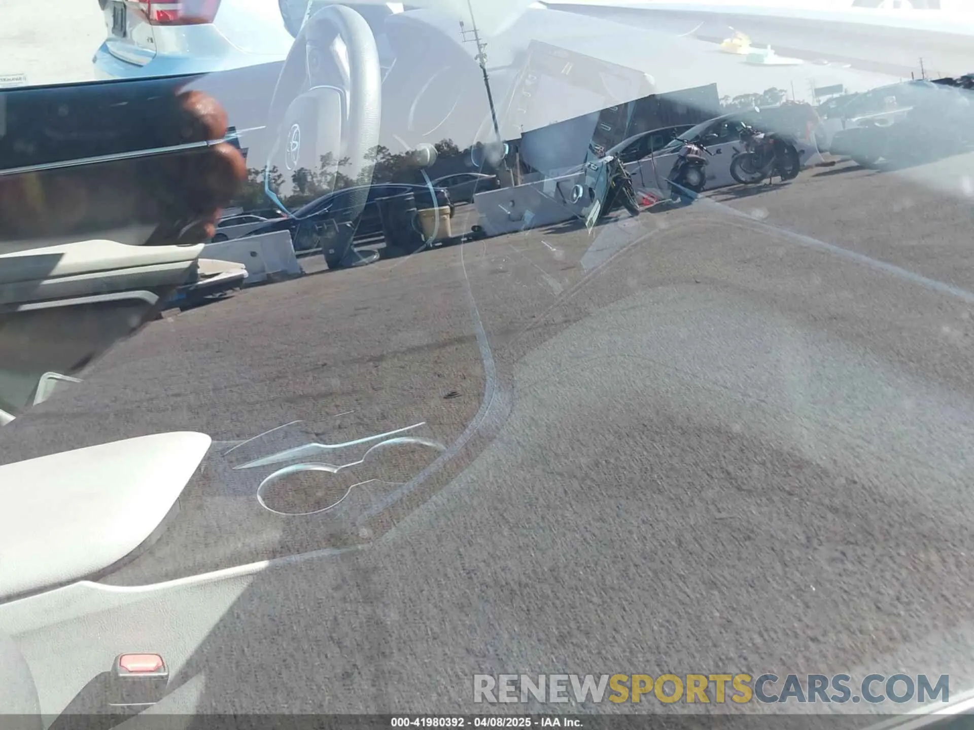 5 Photograph of a damaged car 4T1C11AK3MU549928 TOYOTA CAMRY 2021