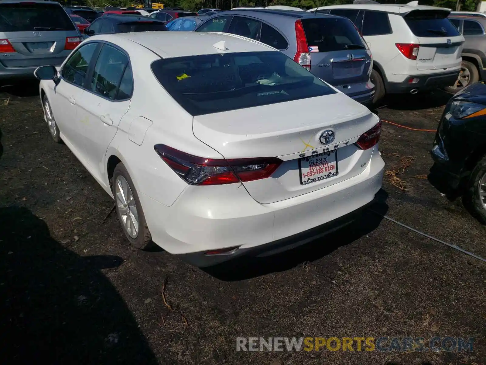 3 Photograph of a damaged car 4T1C11AK3MU555471 TOYOTA CAMRY 2021