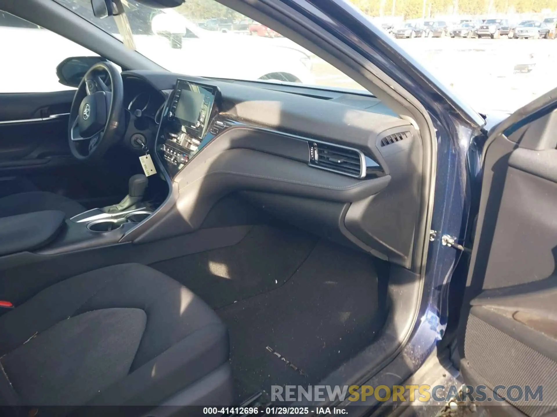 5 Photograph of a damaged car 4T1C11AK3MU564817 TOYOTA CAMRY 2021