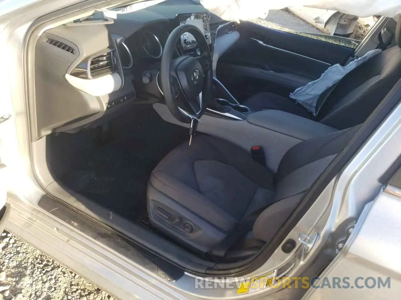7 Photograph of a damaged car 4T1C11AK3MU609397 TOYOTA CAMRY 2021