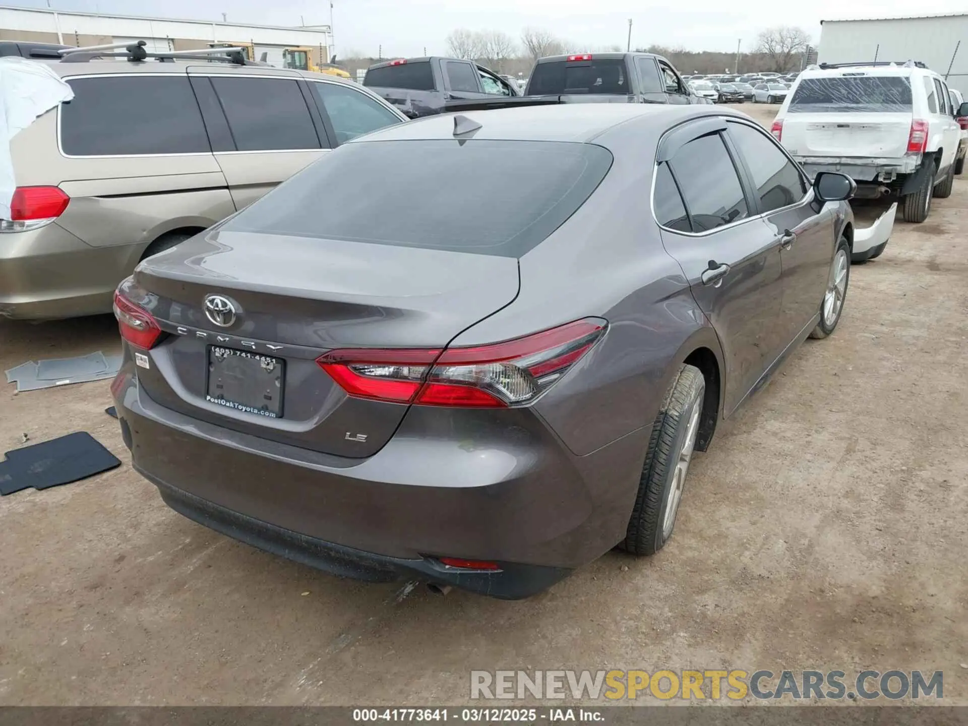 4 Photograph of a damaged car 4T1C11AK3MU614549 TOYOTA CAMRY 2021