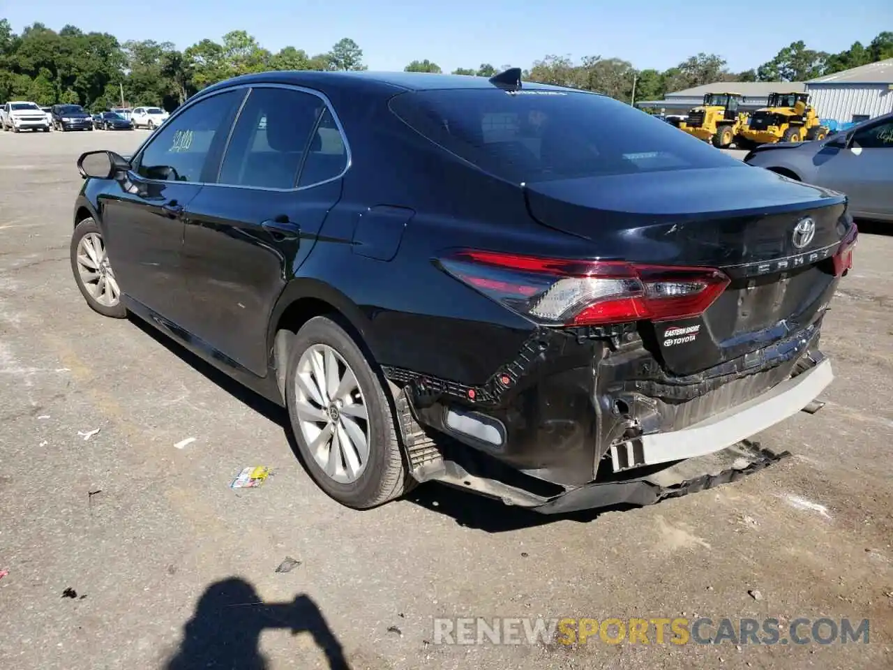 3 Photograph of a damaged car 4T1C11AK4MU442712 TOYOTA CAMRY 2021