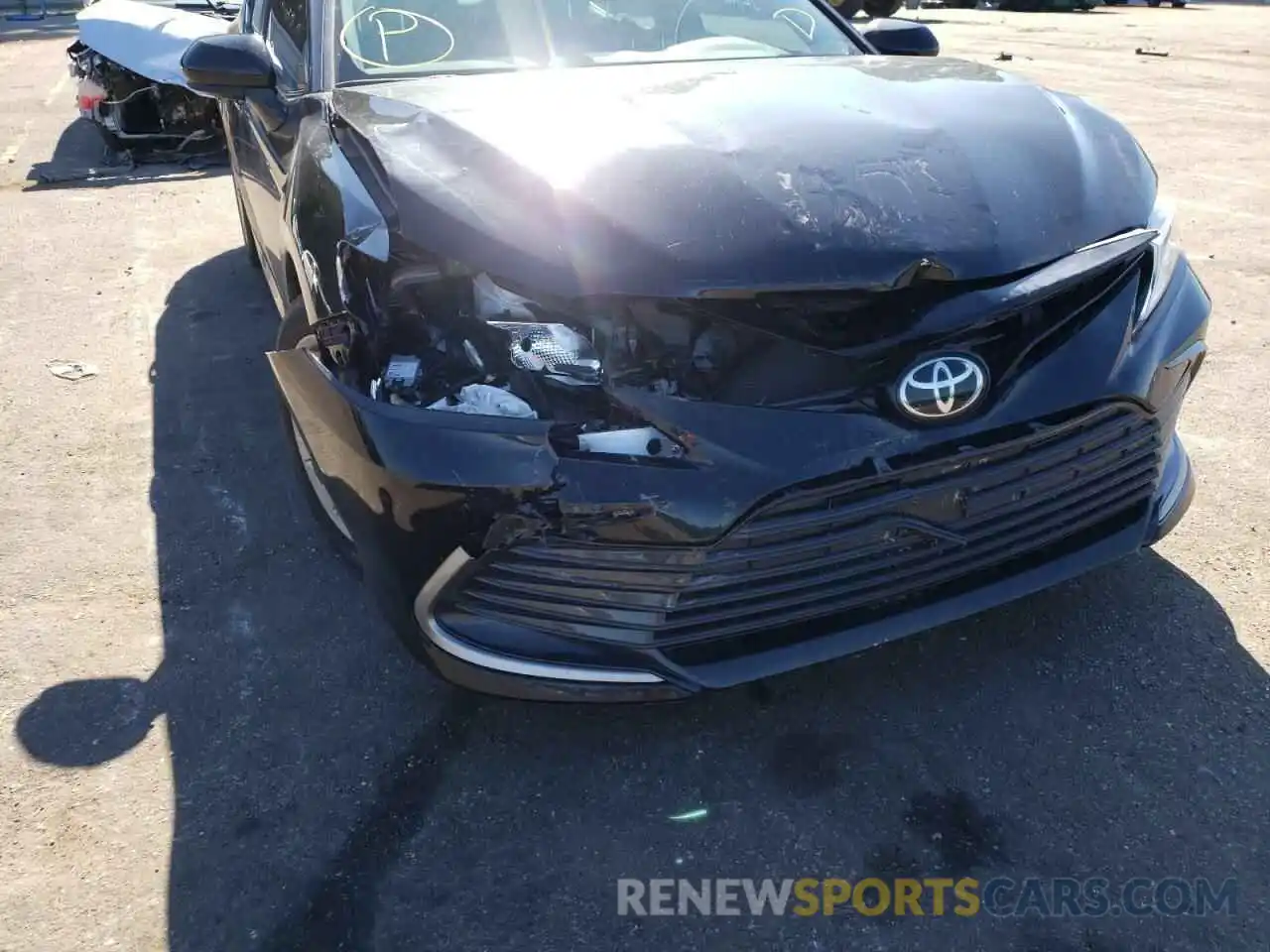 9 Photograph of a damaged car 4T1C11AK4MU442712 TOYOTA CAMRY 2021