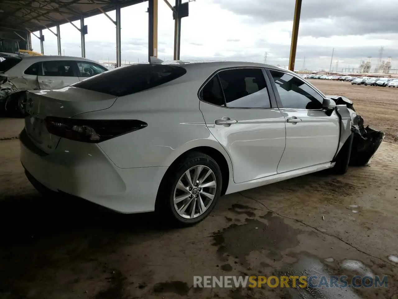 3 Photograph of a damaged car 4T1C11AK4MU446095 TOYOTA CAMRY 2021