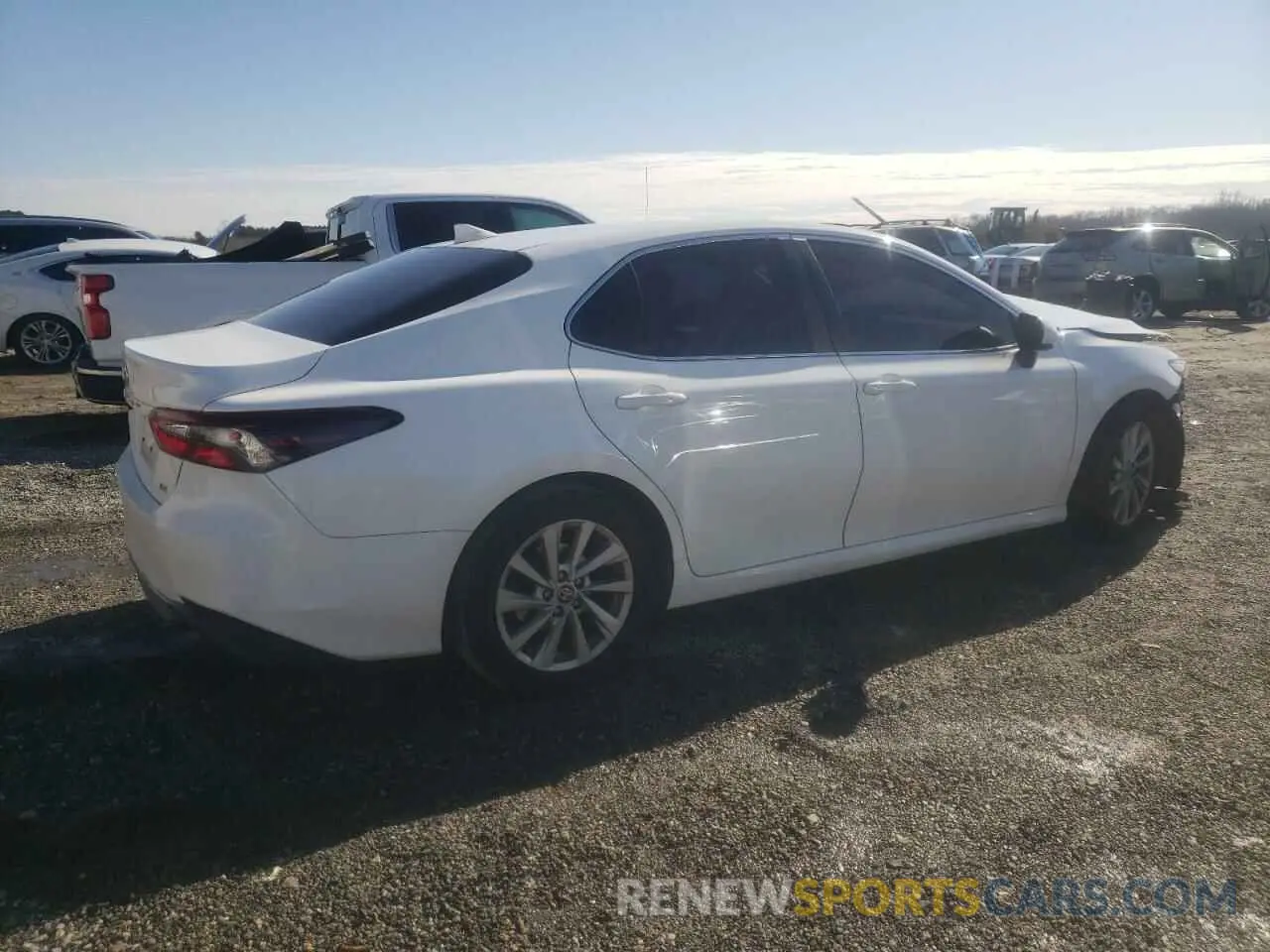 3 Photograph of a damaged car 4T1C11AK4MU463561 TOYOTA CAMRY 2021