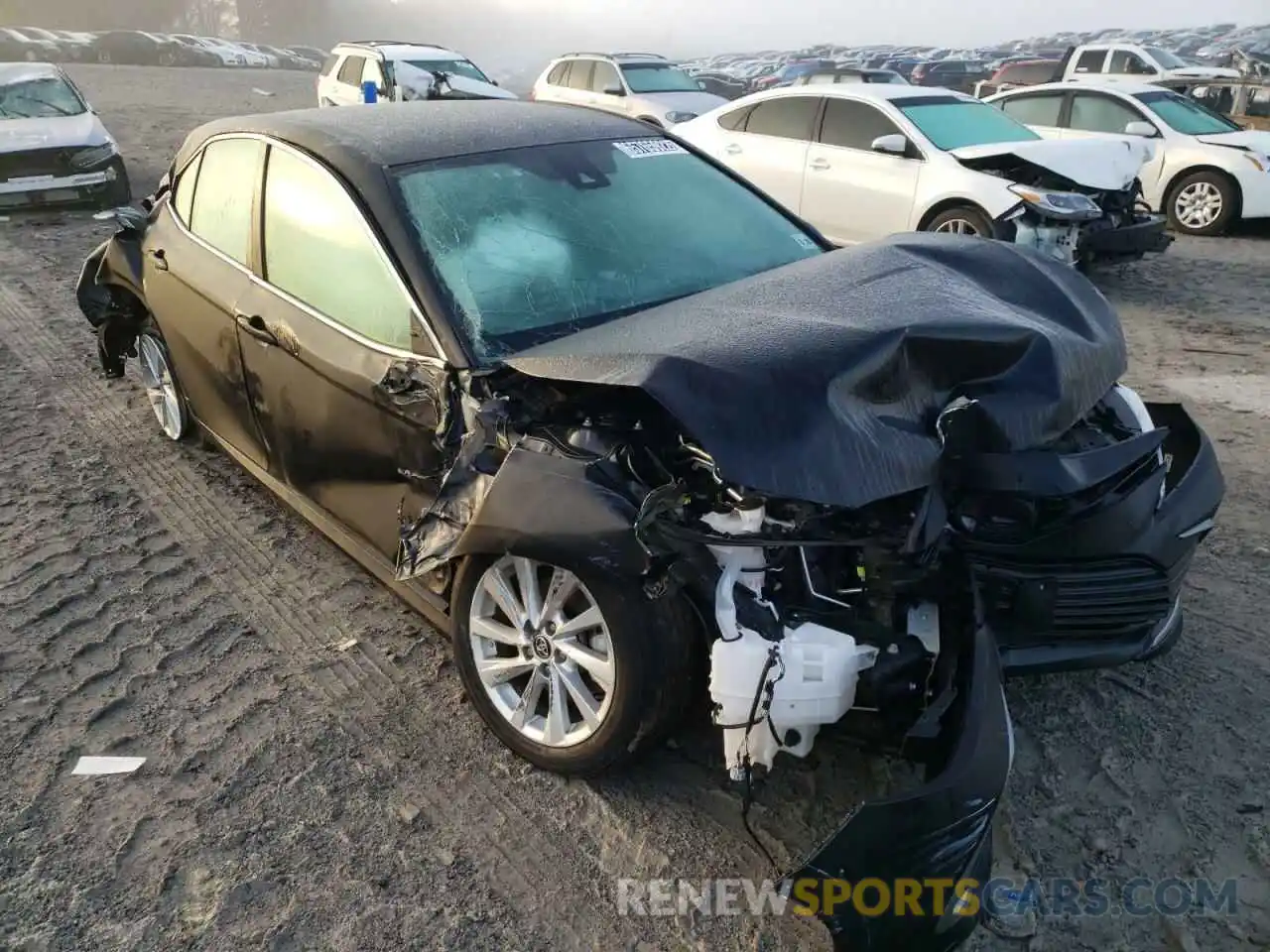 1 Photograph of a damaged car 4T1C11AK4MU464905 TOYOTA CAMRY 2021