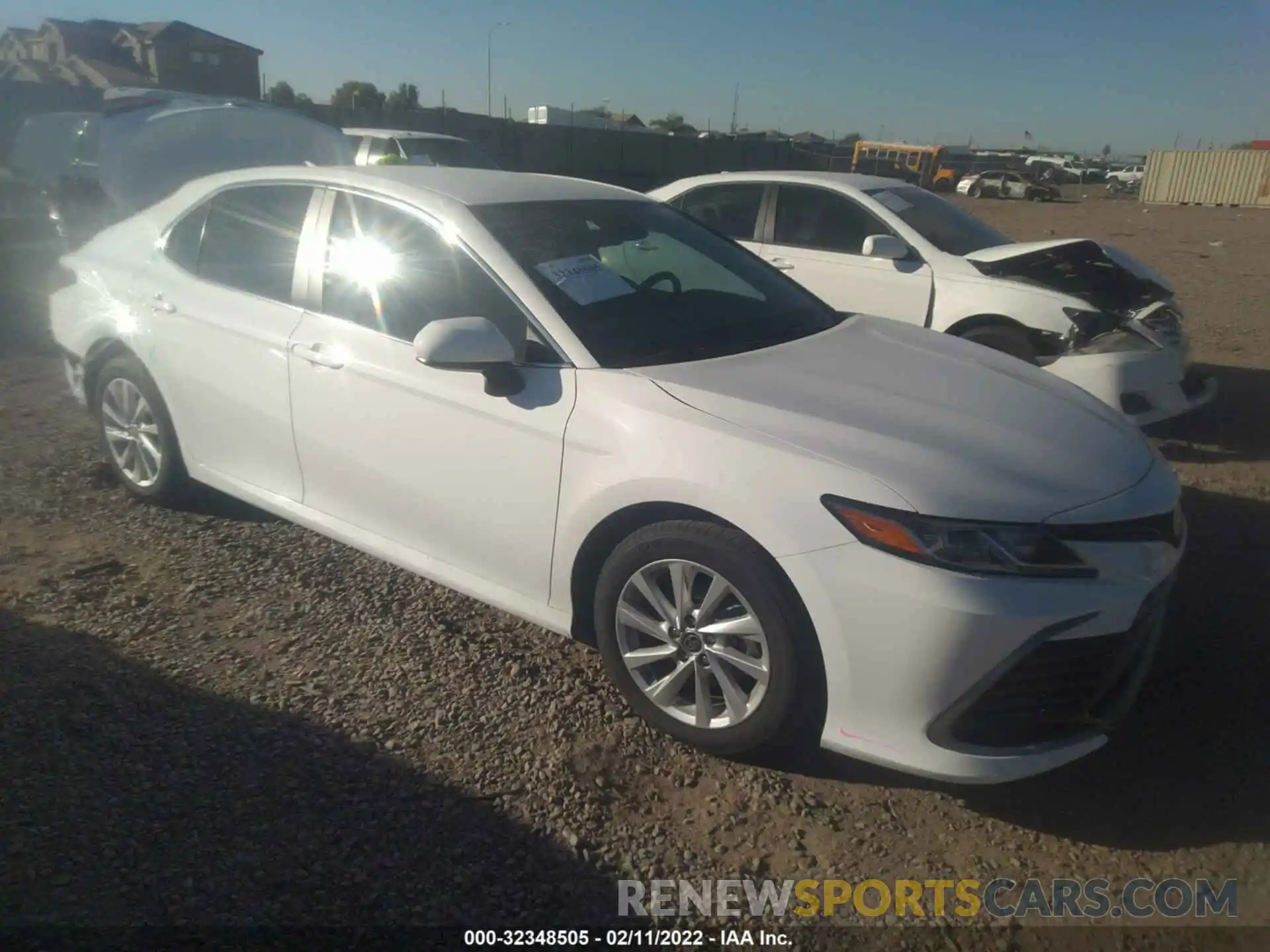 1 Photograph of a damaged car 4T1C11AK4MU469683 TOYOTA CAMRY 2021