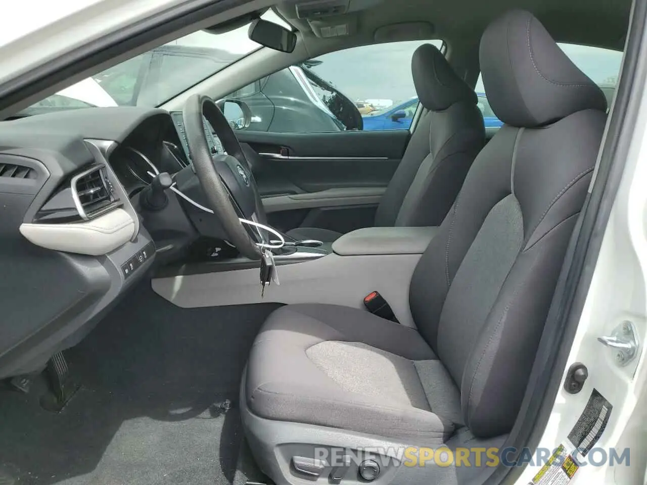 7 Photograph of a damaged car 4T1C11AK4MU473586 TOYOTA CAMRY 2021