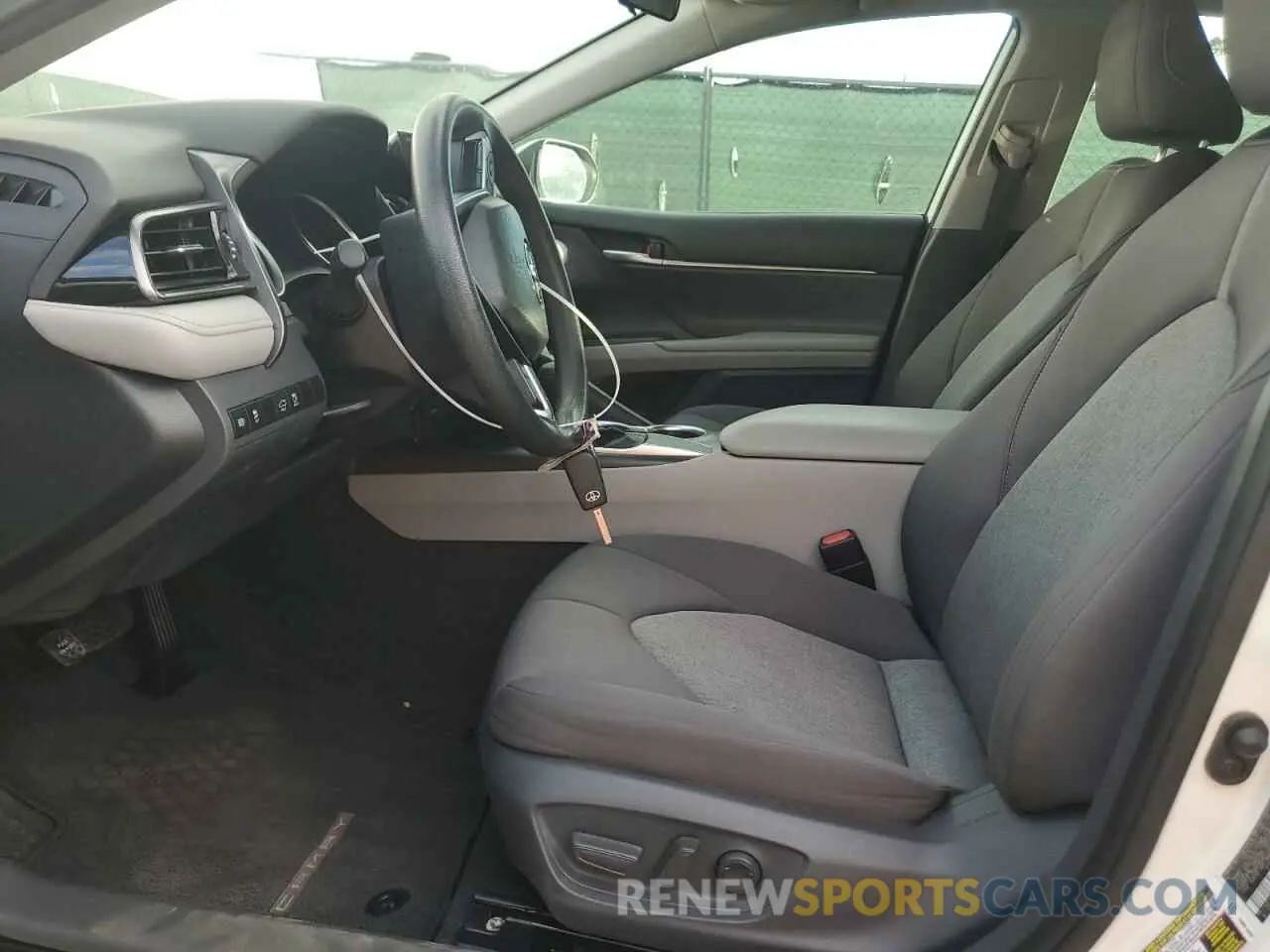 7 Photograph of a damaged car 4T1C11AK4MU476939 TOYOTA CAMRY 2021